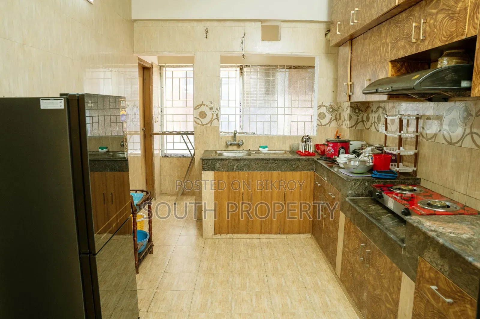 Furnished 4-Bedroom House in Basundhara for Sale