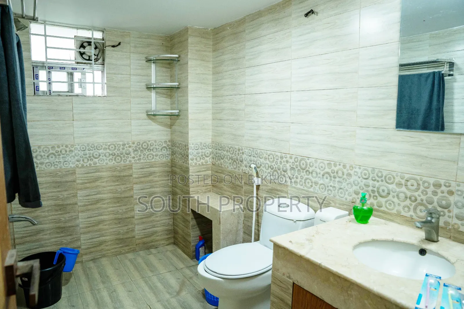 Furnished 4-Bedroom House in Basundhara for Sale