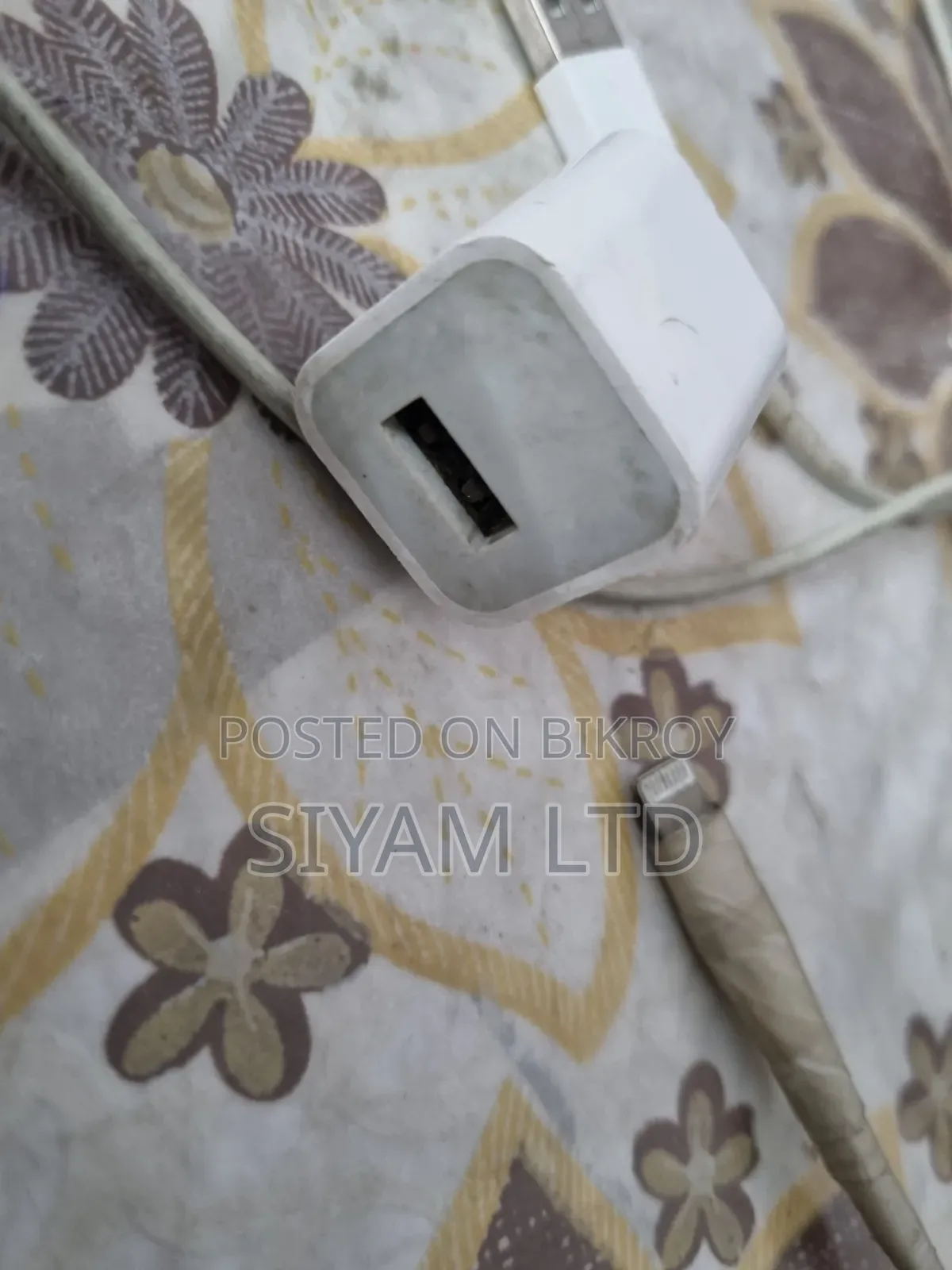 5W iPhone Adapter and Cable