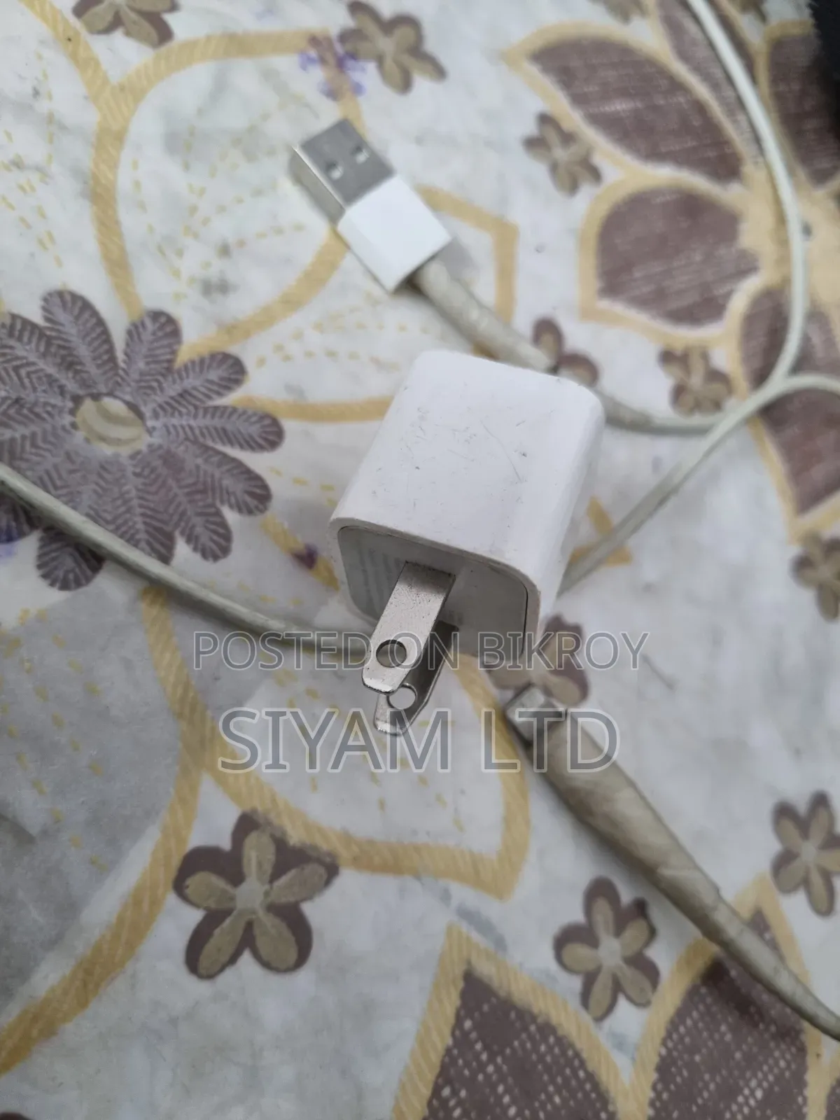 5W iPhone Adapter and Cable