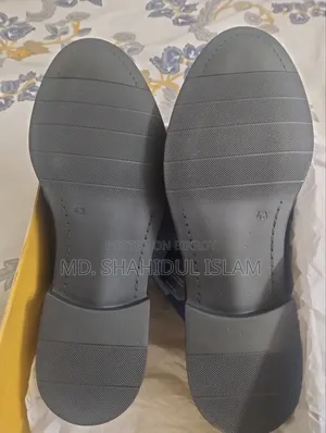 Apex Shoes