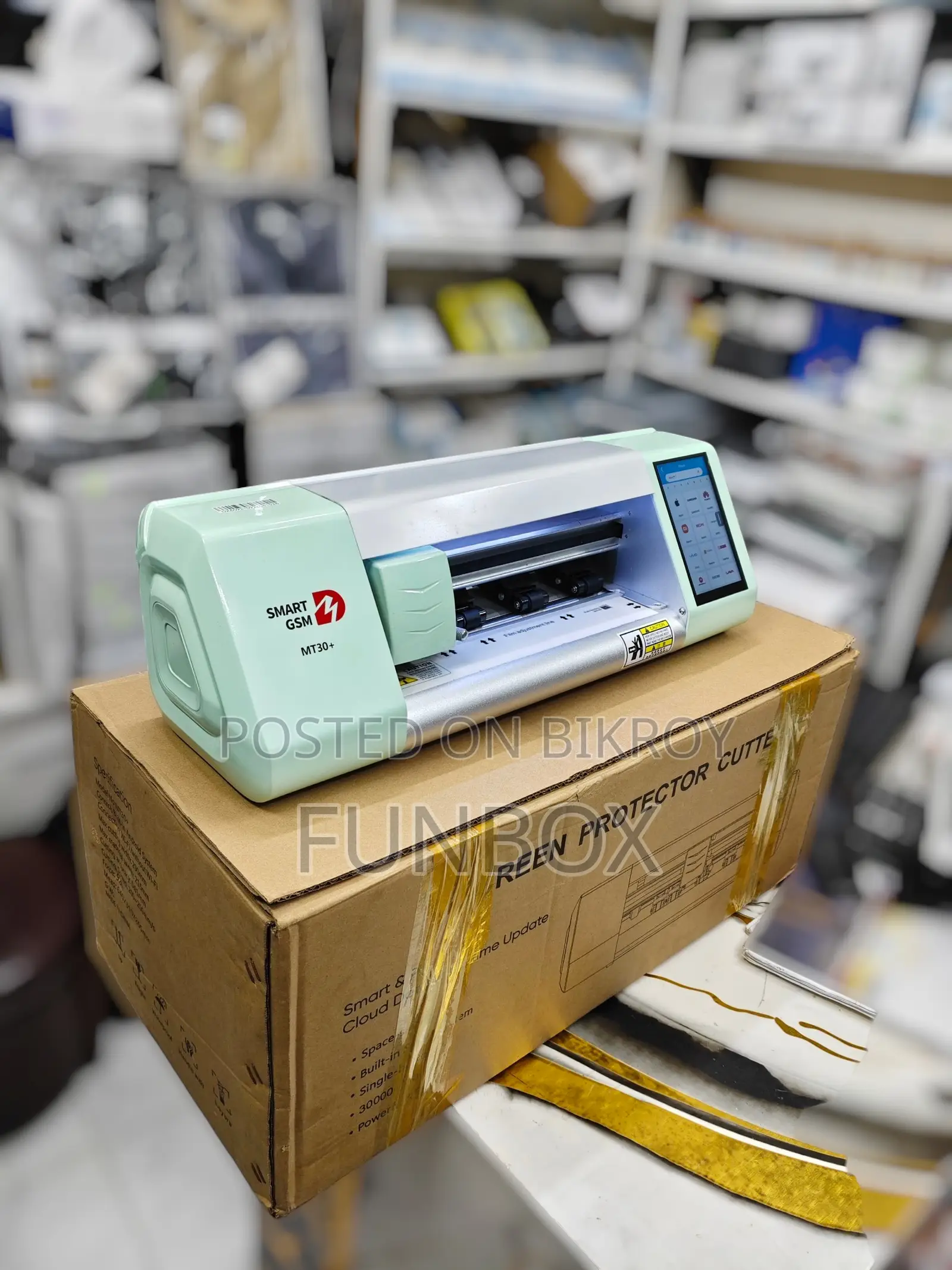 Mt30+ Mobile Screen Protector Cutting Machine for sale