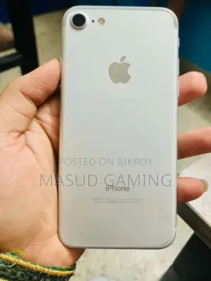 Apple iPhone 7 32 GB Silver