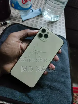 নতুন অ্যাপল আইফোন ১১ প্রো ম্যাক্স ৫১২ জিবি সাদা