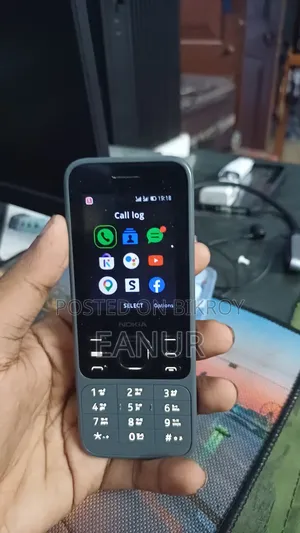 নকিয়া ৬৩০০ গ্রে