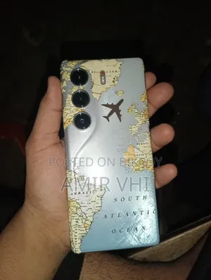 Tecno Camon 40 256 GB Blue