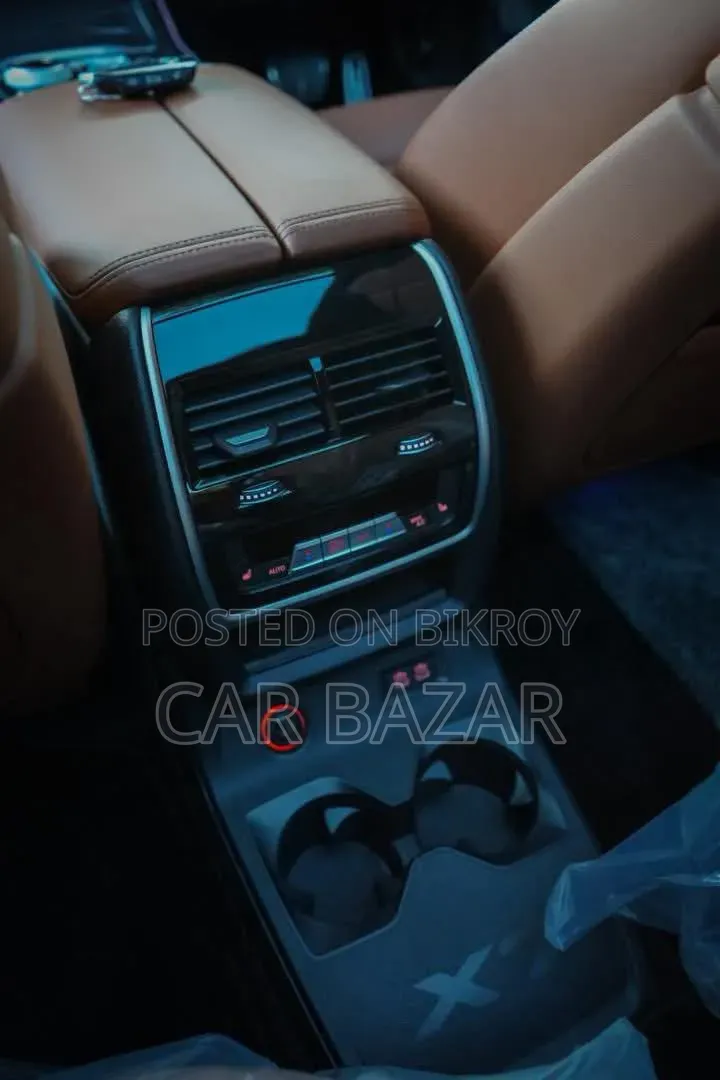 New BMW X7 xDrive40i AWD 2024 Gray