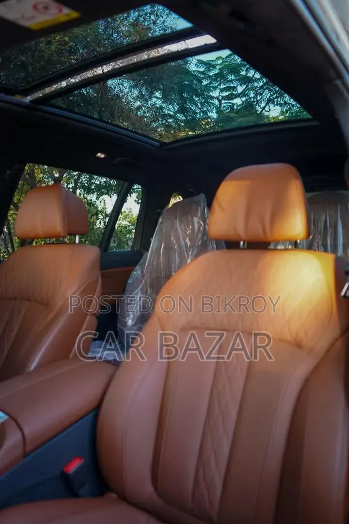 New BMW X7 xDrive40i AWD 2024 Gray
