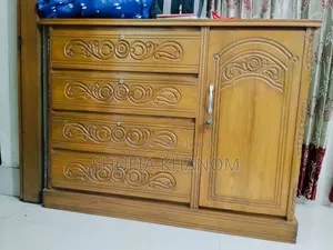 Teak wood almirah and wardrobe for sale.