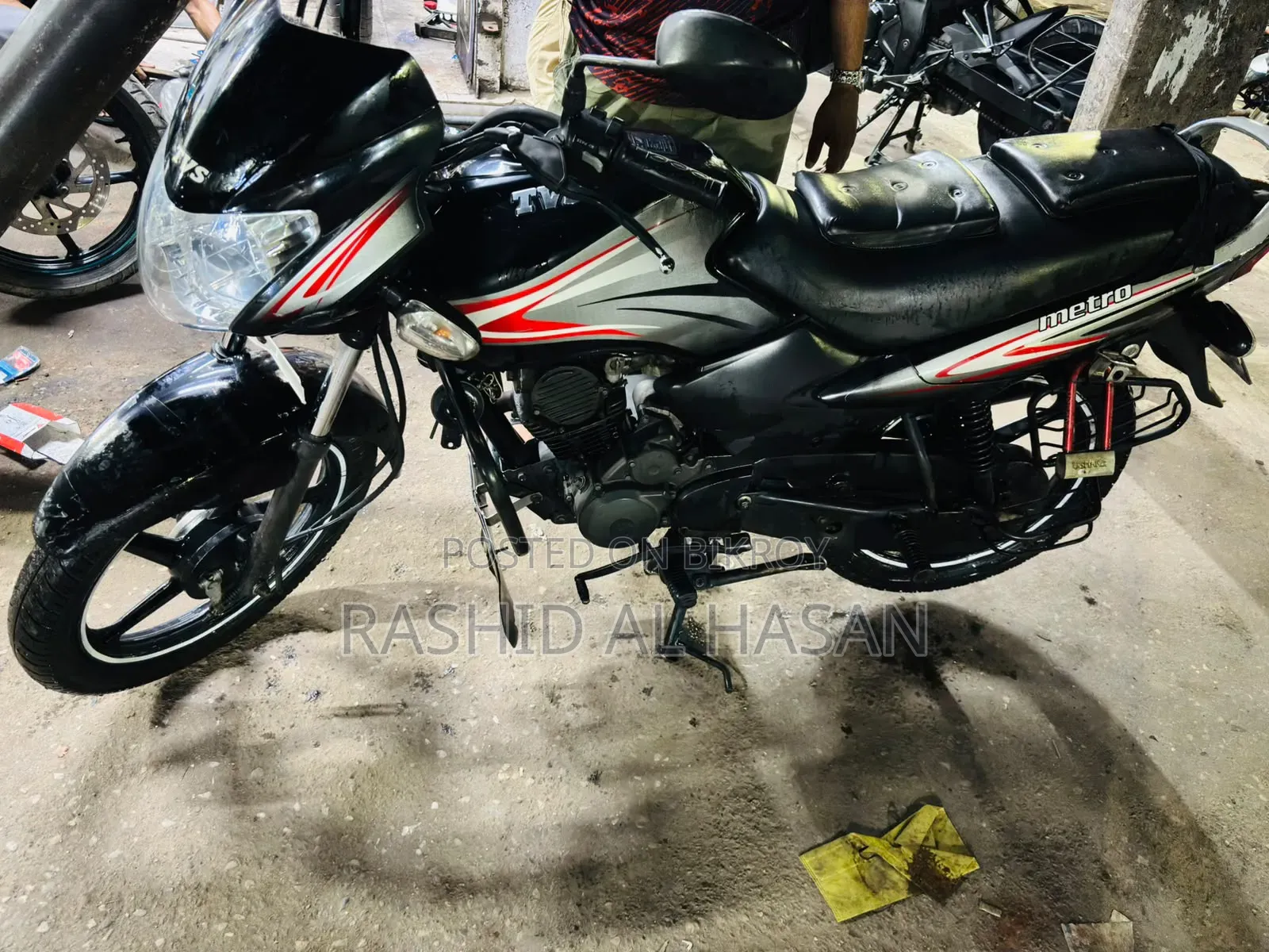 টিভিএস মেট্রো ২০১৮ ব্ল্যাক