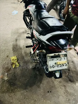 টিভিএস মেট্রো ২০১৮ ব্ল্যাক