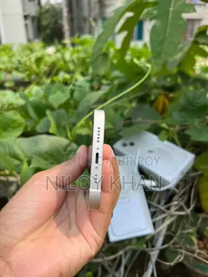 Apple iPhone 13 128 GB White