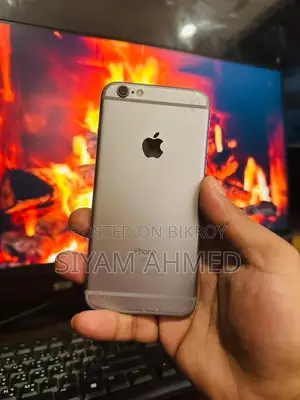 Apple iPhone 6s 64 GB Gray