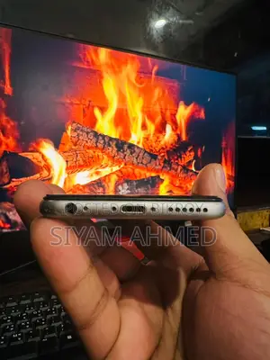 Apple iPhone 6s 64 GB Gray