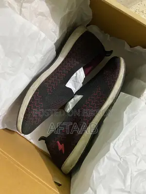 Apex Sprint Sneakers