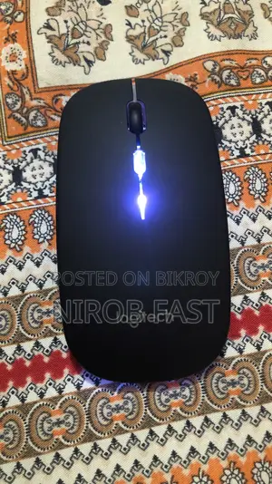 Logitech Pebble M350