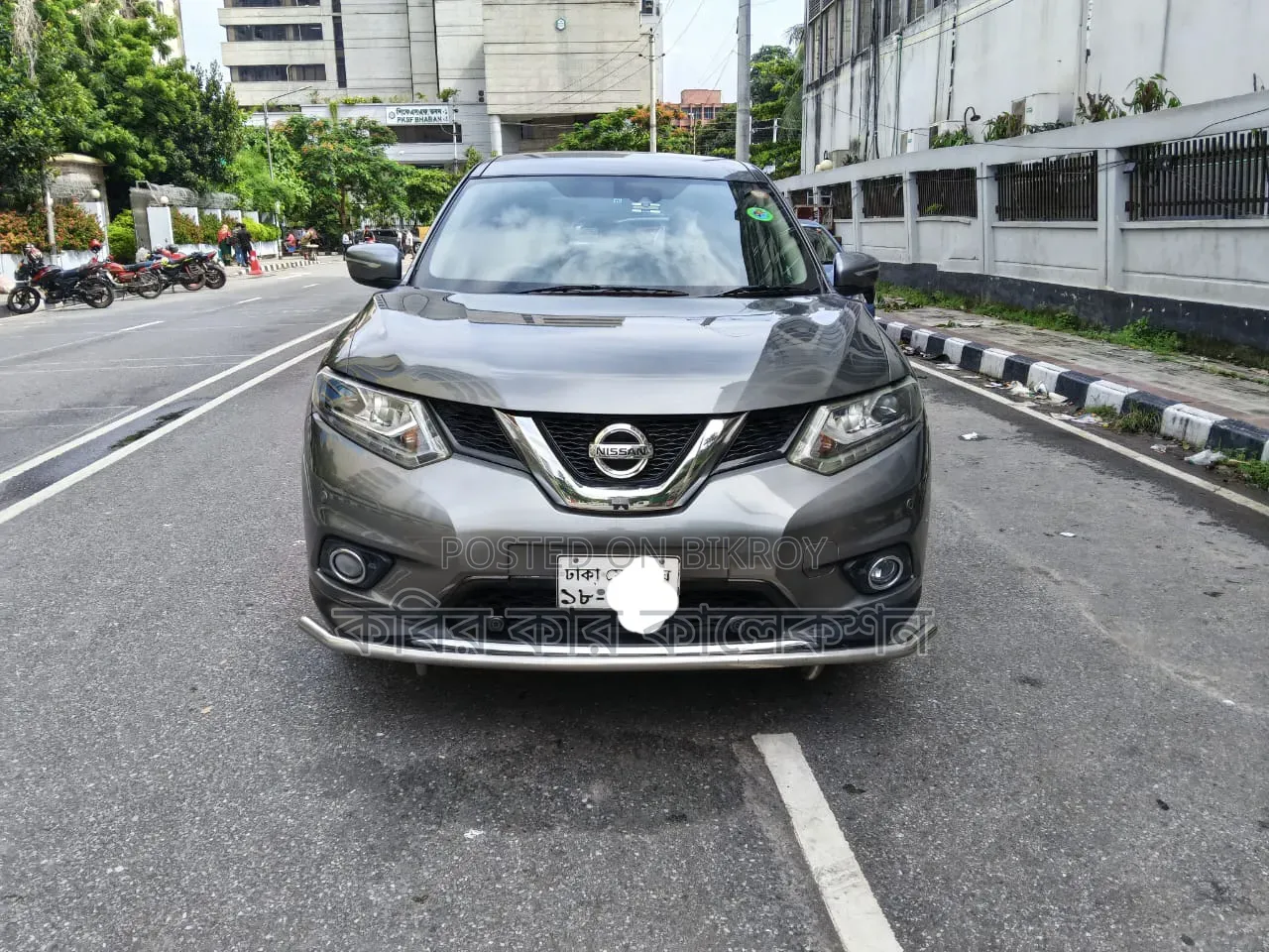 Nissan X-Trail 2016 Gray