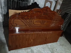 6/7 Malaysian Wood Bed