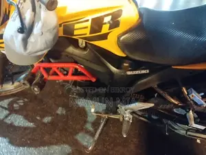 Suzuki Gixxer Monotone 2024 Yellow