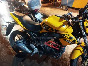 Suzuki Gixxer Monotone 2024 Yellow