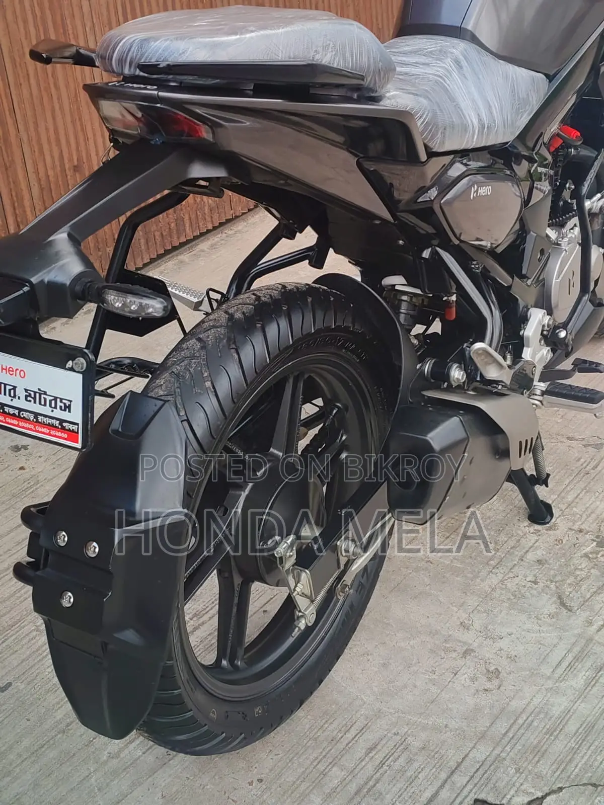 Hero Xtreme 125R 2025 Black