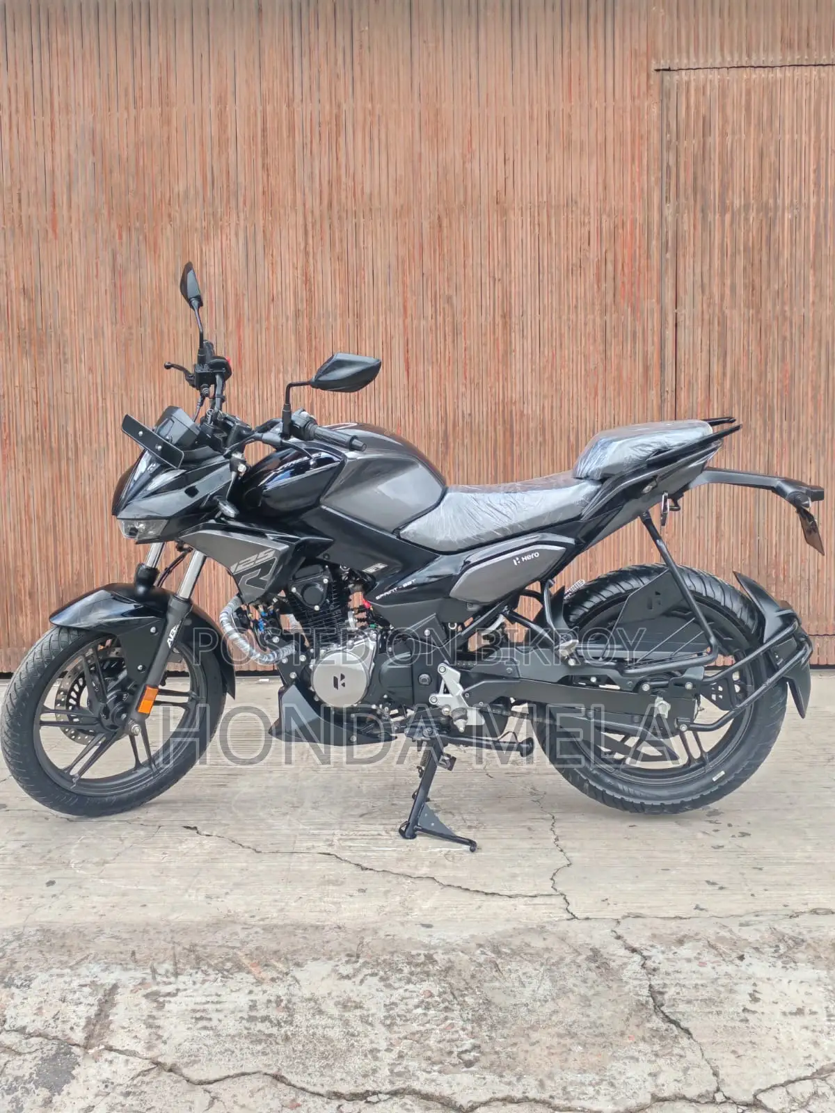 Hero Xtreme 125R 2025 Black