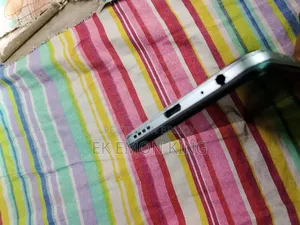 Vivo Y21 64 GB Blue
