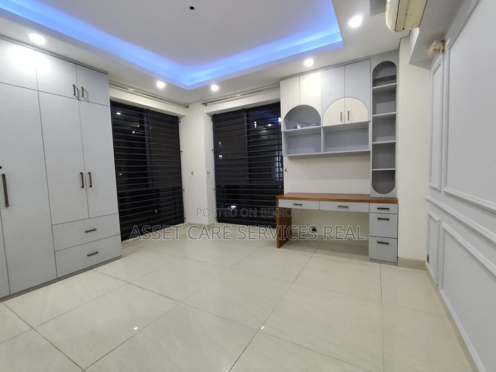 4-Bedroom Apartment in Shanta, Ramna for Rent