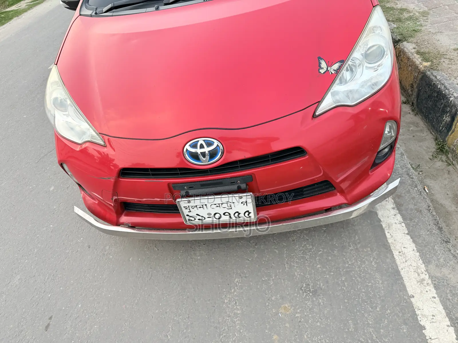 Toyota Aqua 2013 Red
