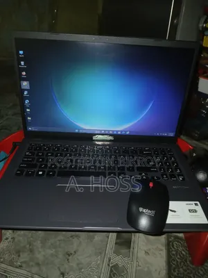 New Laptop Asus UL80JT 16GB Intel Core I3 SSHD (Hybrid) 1TB