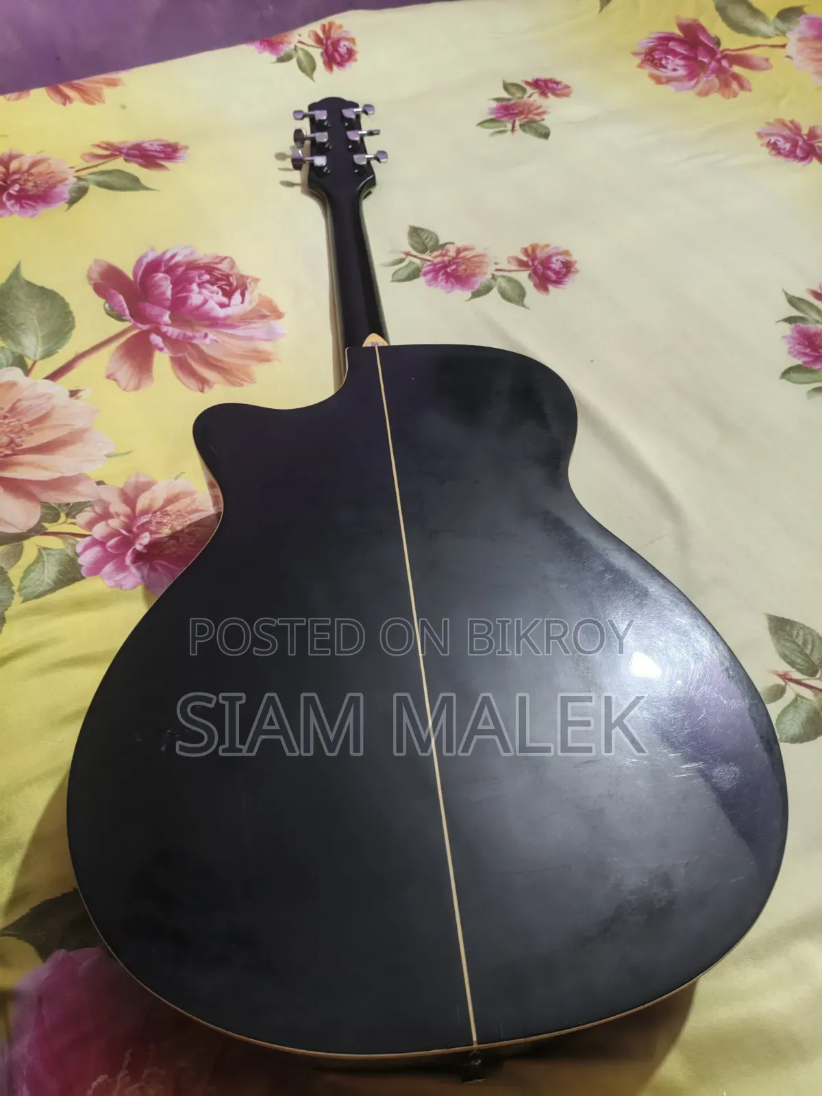 গিটার প্রফেশনাল কাস্টম