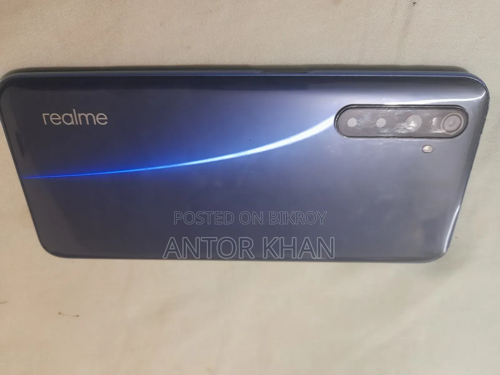 রিয়েলমি ৬ ৬৪ জিবি নীল
