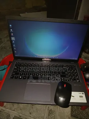 New Laptop Asus UL80JT 16GB Intel Core I3 SSHD (Hybrid) 1TB