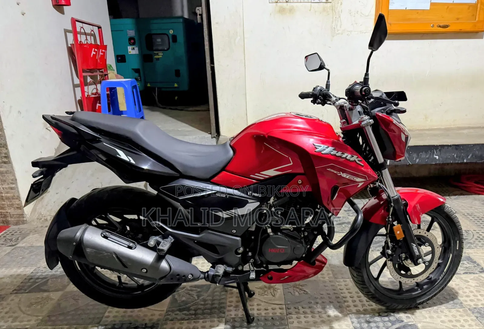 Hero Hunk 150R Xtec 2025 Red