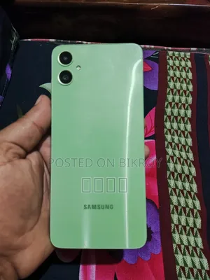 Samsung Galaxy A05 64 GB Green