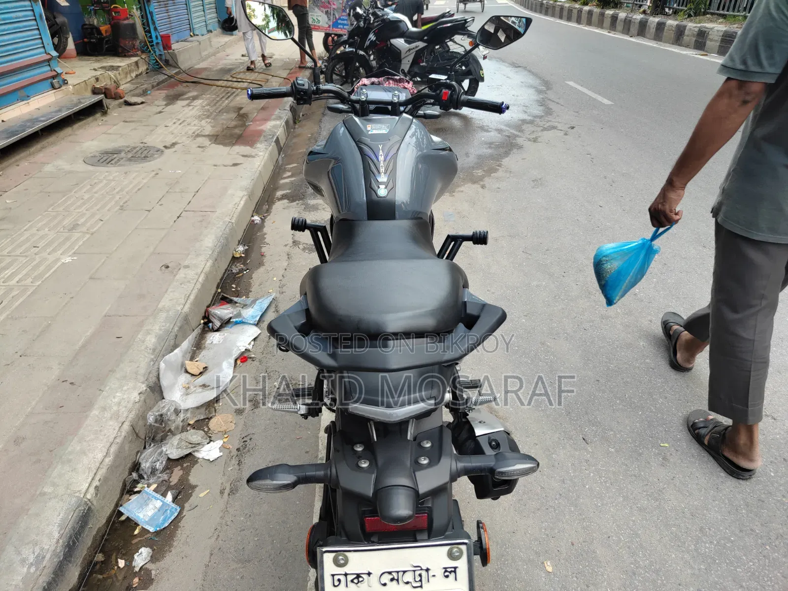 ইয়ামাহা এফজেড ২০২৪ গ্রে