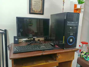 Desktop Computer 4GB Intel Pentium HDD+SSD 1T