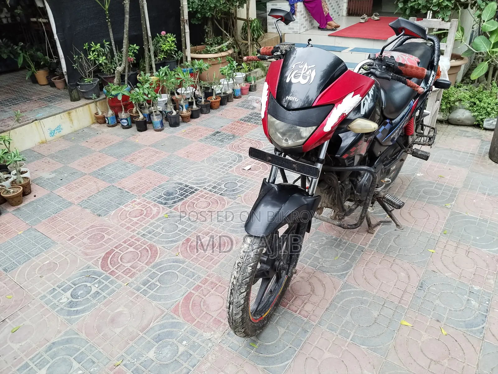 Hero Glamour 2015 Black