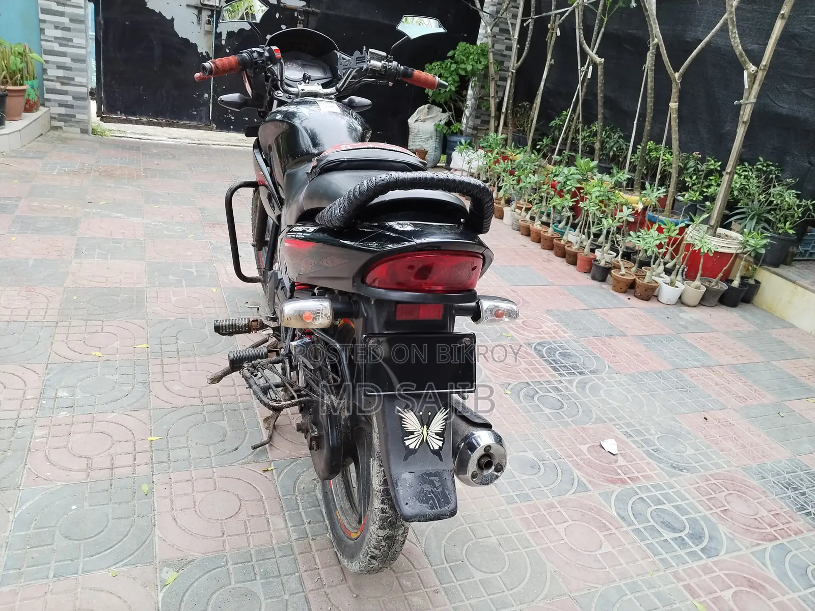 Hero Glamour 2015 Black