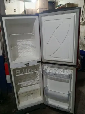 10 CFT Walton Fridge