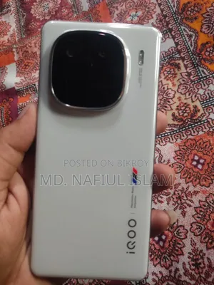 iQOO 12 512 GB White