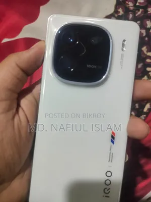iQOO 12 512 GB White
