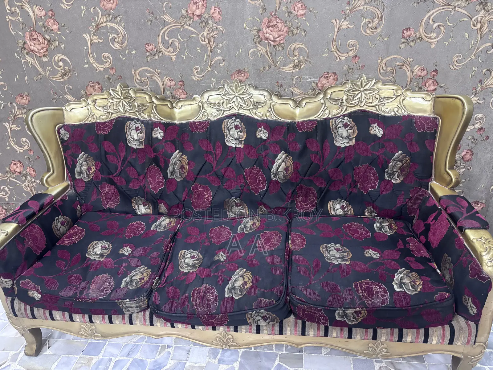 Sofa for Sell
