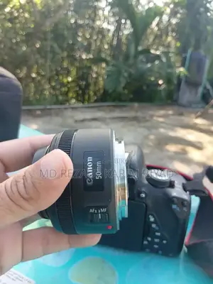 Canono 700d With Primary Lens