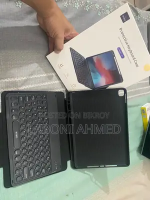 Laptop Apple 4GB SSD 60GB
