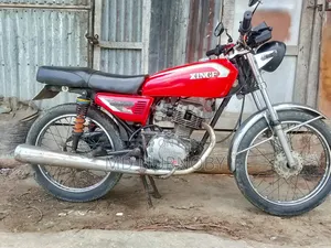 মোটরসাইকেল ২০০০ লাল