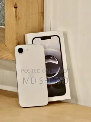 New Apple iPhone 16e 256 GB Black