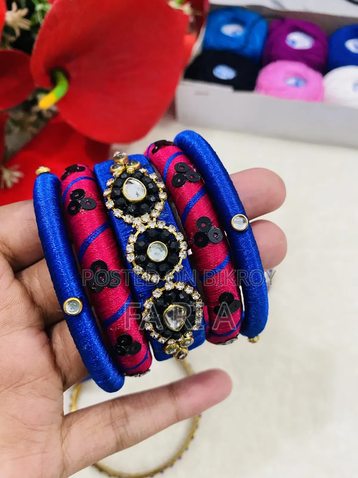 হ্যান্ডমেড চুড়ি