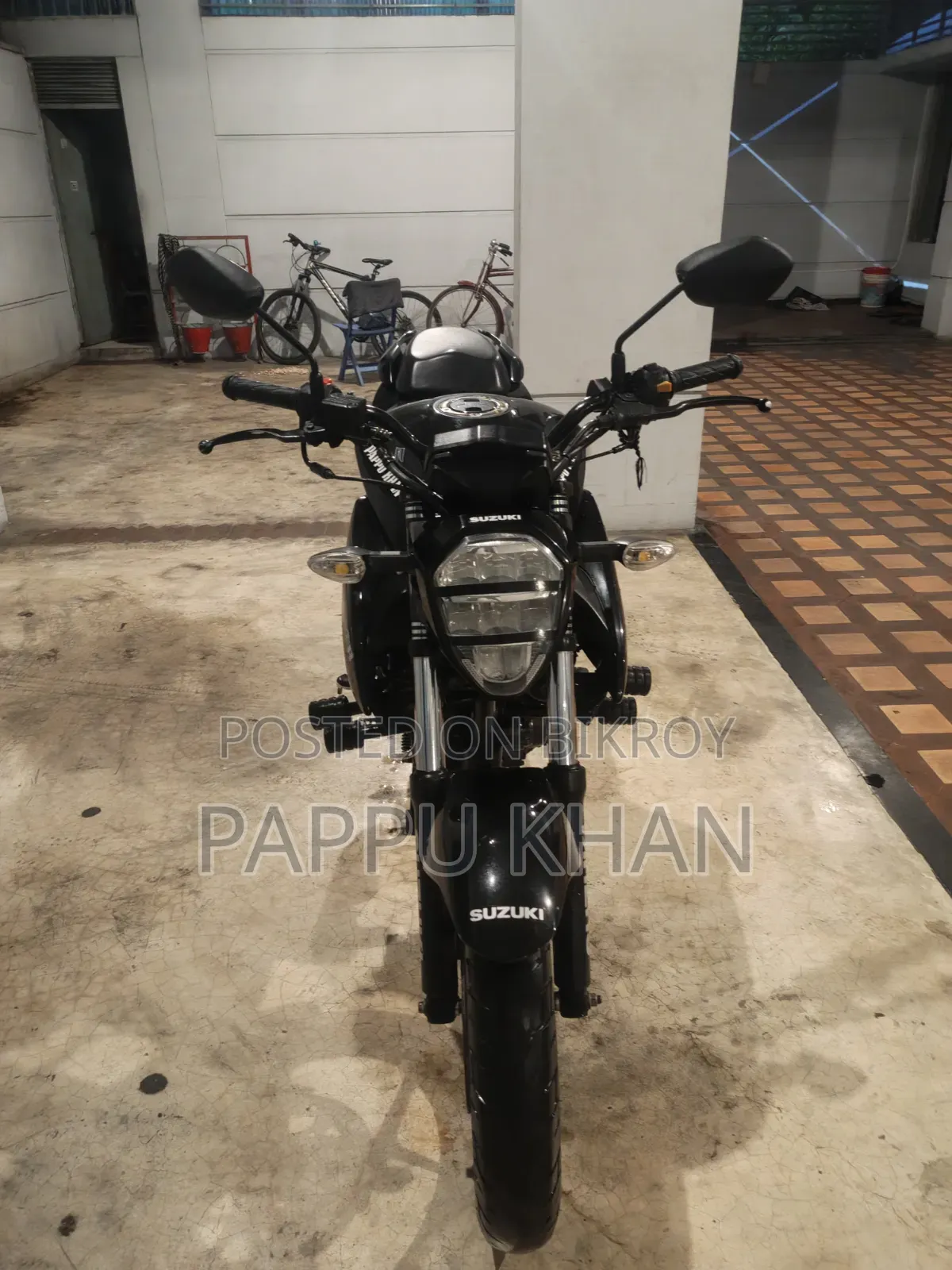 Suzuki 2022 Black