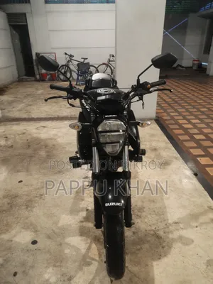 Suzuki 2022 Black